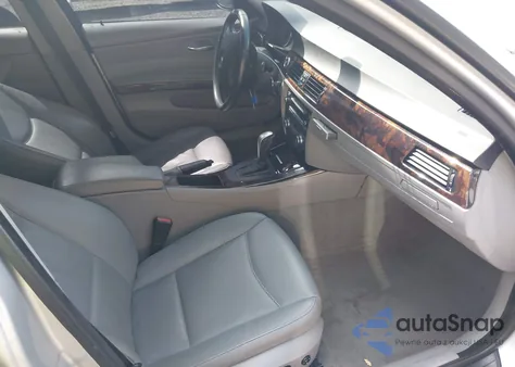 2008 BMW 328Xi из США, поврежденный, VIN WBAVC73528KP37985